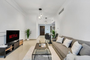 Luxury Studio Apartment in JVC near Circle Mall